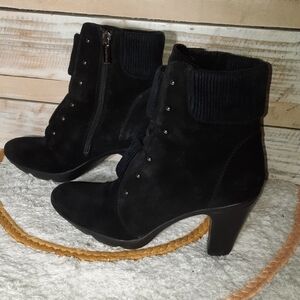 🌟 Aquatalia studded suede heeled boots size 7.5